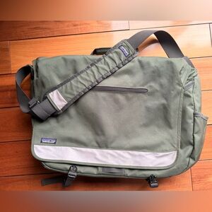 Patagonia Olive and Gray Men's Messenger Bag